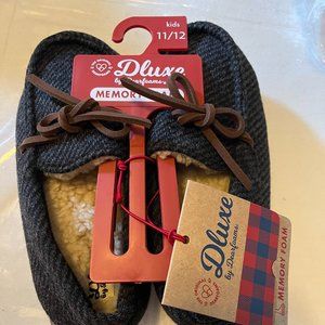 Children's size 11 / 12 Dluxe Memory Foam Black Slip on Moccasin New